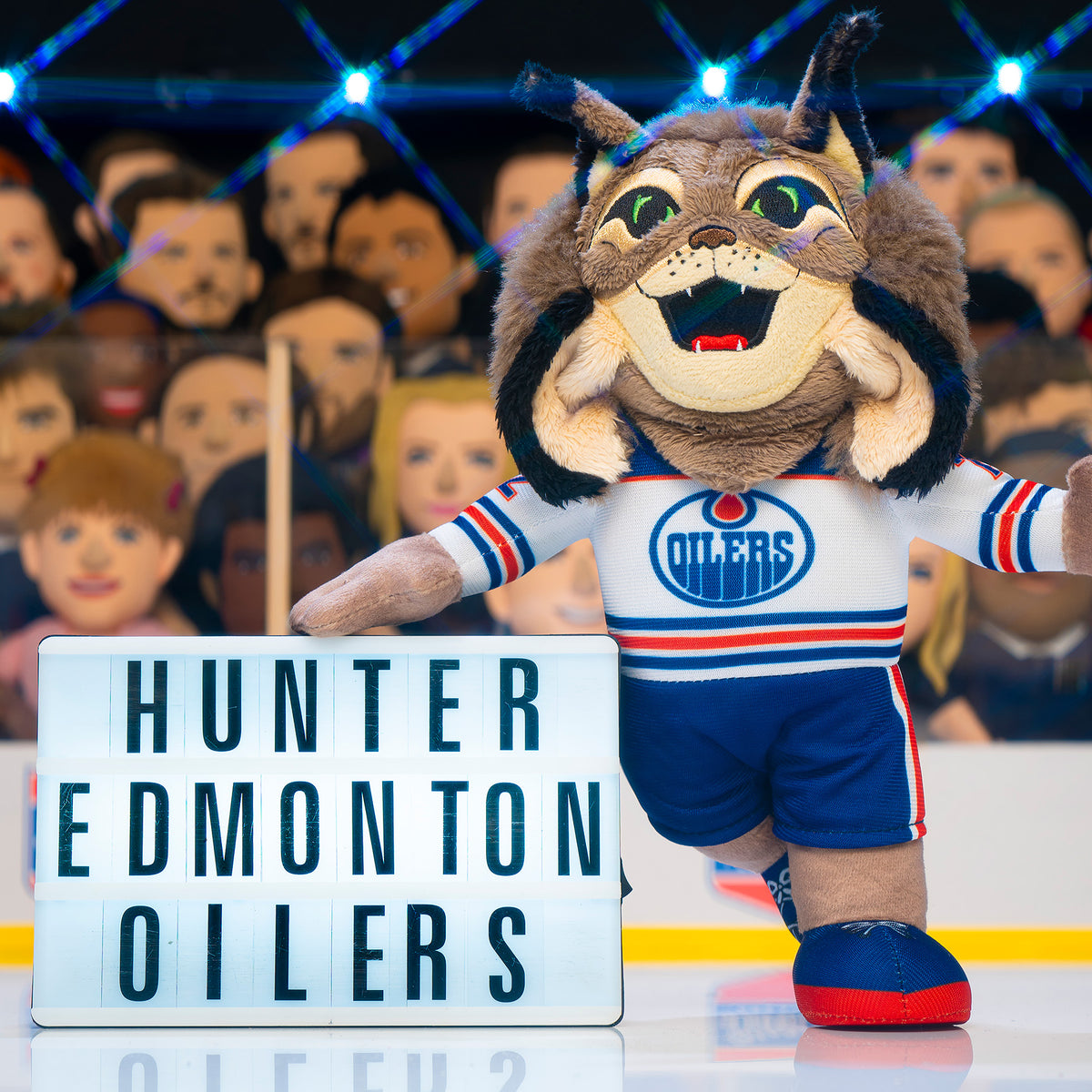 Edmonton Oilers Hunter 10&quot; Mascot Plush Figure (Road Uniform)